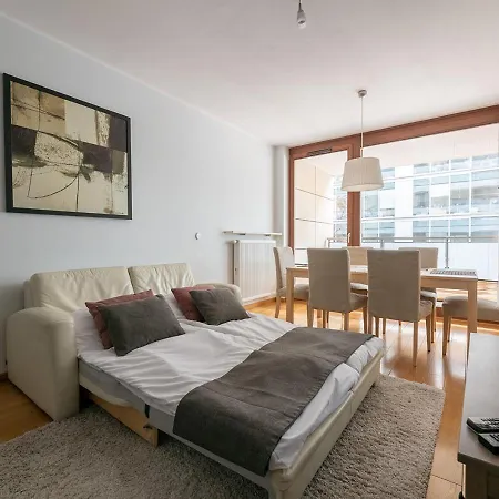Apartment Apartament Chlodna 48 Free Parking